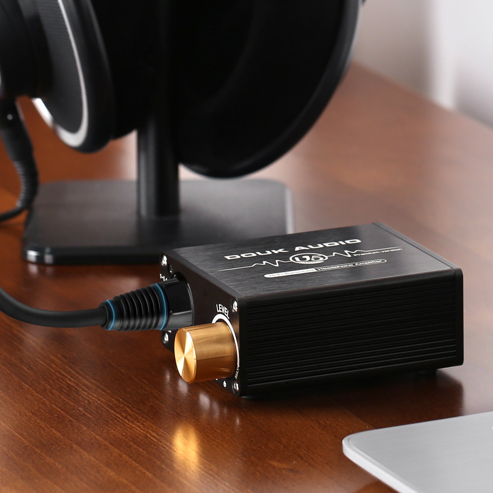 Douk Audio U5PRO HiFi Fully Balanced Headphone Amplifier Mini Stereo Amp for XLR/4.4mm Headsets